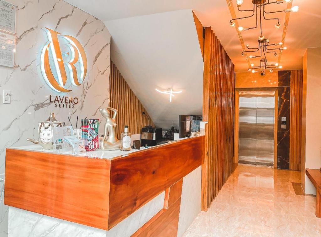 Lavero Suites Kalibo Kültér fotó