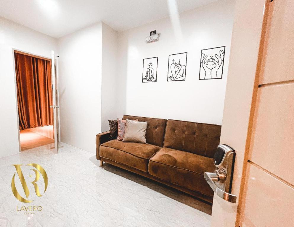 Lavero Suites Kalibo Kültér fotó