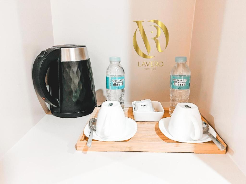 Lavero Suites Kalibo Kültér fotó