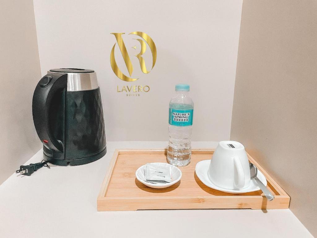 Lavero Suites Kalibo Kültér fotó