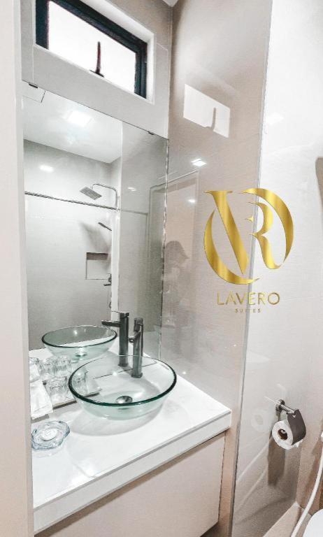 Lavero Suites Kalibo Kültér fotó