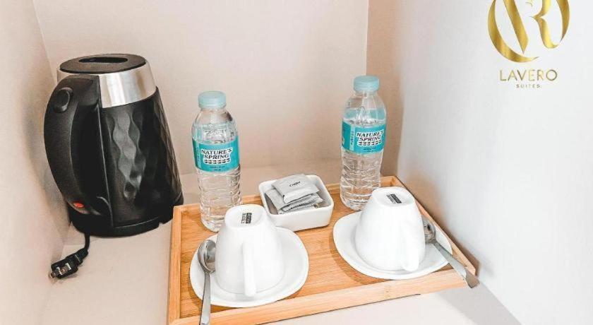 Lavero Suites Kalibo Kültér fotó